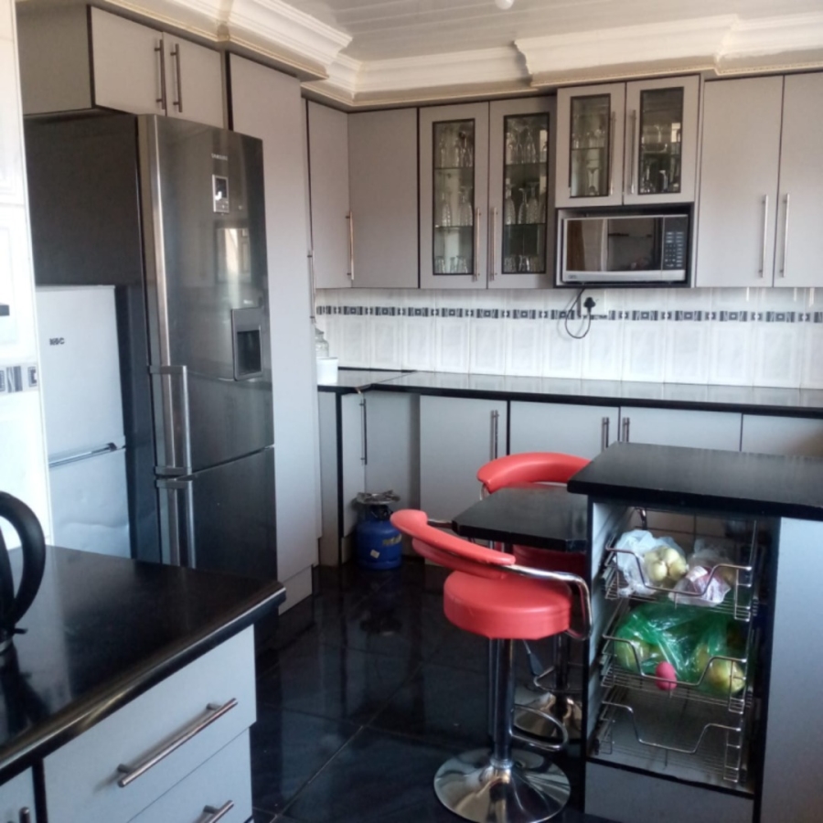 3 Bedroom Property for Sale in Botshabelo Free State